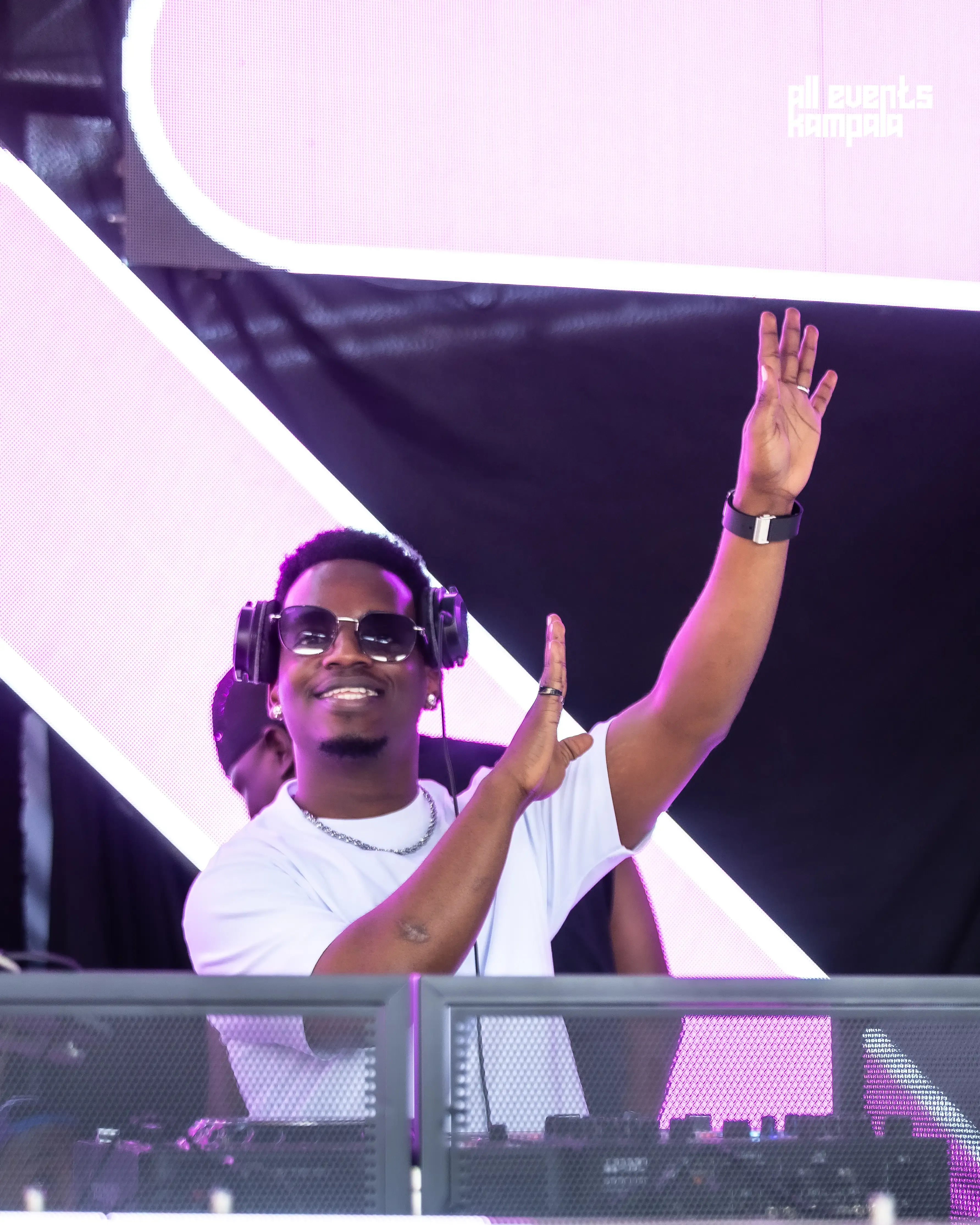 DJ Matson turns up the Vibe at the Garden Pop Out